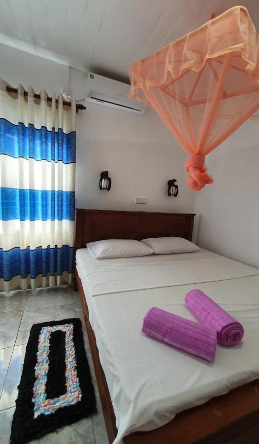 Guesthouse Kind And Love Hikkaduwa Kültér fotó