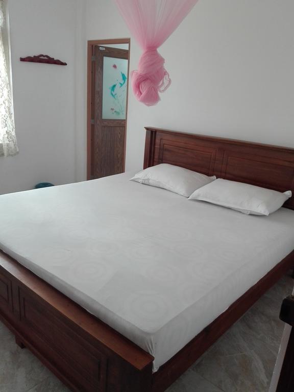 Guesthouse Kind And Love Hikkaduwa Kültér fotó